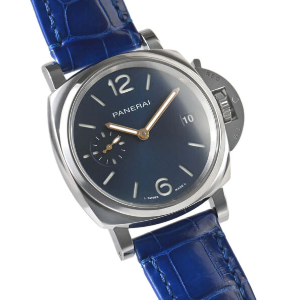 Left side profile of the Luminor Due PAM01273 highlighting the slim 38mm case and smooth curved lugs.
